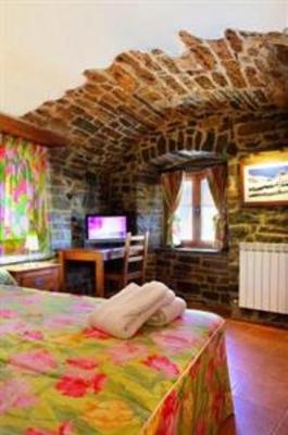 фото отеля Apartamentos Casas Pirineo