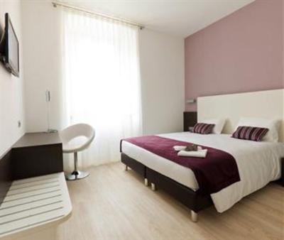 фото отеля Hotel Centrale Torbole