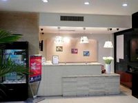 Starway HuiHao Hotel
