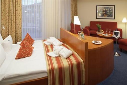 фото отеля Hotel Haus am Meer Bad Zwischenahn