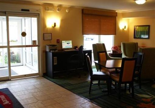 фото отеля Fairfield Inn & Suites Pittsburgh New Stanton