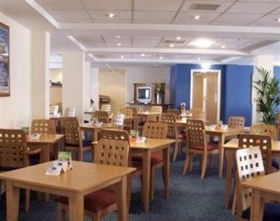 фото отеля Holiday Inn Express Aberdeen City Centre