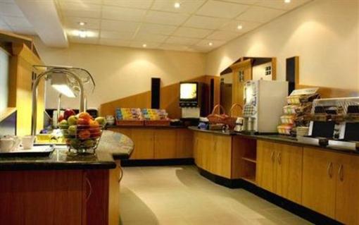 фото отеля Holiday Inn Express Aberdeen City Centre
