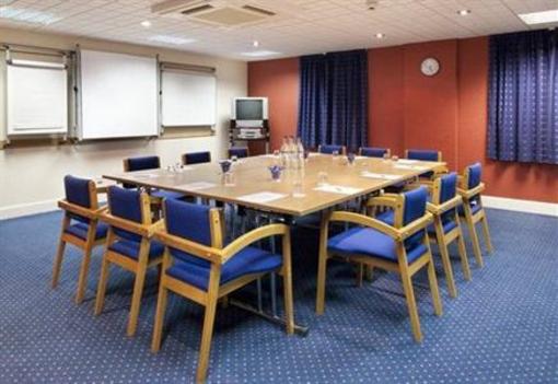 фото отеля Holiday Inn Express Aberdeen City Centre