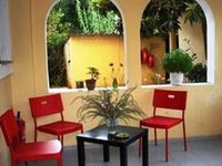 Charietta Studios and Apartments
