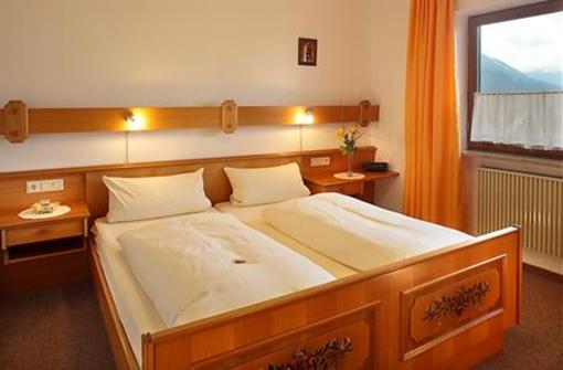 фото отеля Hotel Schönblick Pfronten