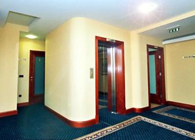 фото отеля Hotel Savus
