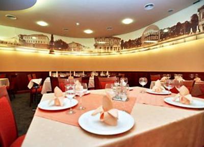 фото отеля Hotel Savus