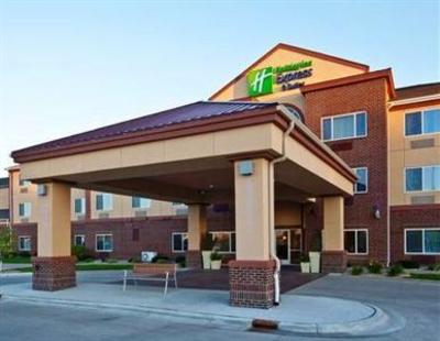 фото отеля Holiday Inn Express Hotel & Suites Aberdeen (South Dakota)