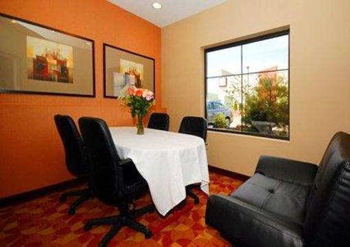 фото отеля Comfort Inn & Suites Washington