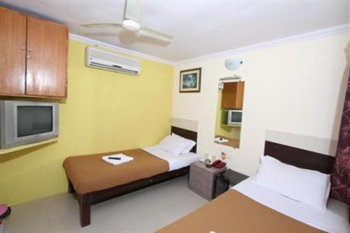 фото отеля Hotel Sapphire Residency