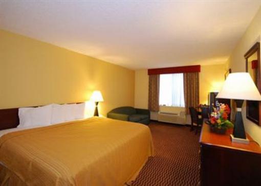 фото отеля Quality Inn & Suites Kingston