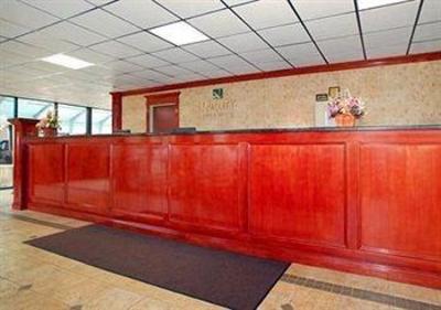 фото отеля Quality Inn & Suites Kingston