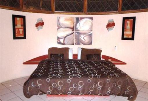 фото отеля Coco's Cabanas