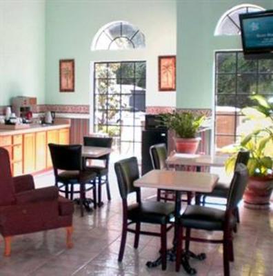 фото отеля Airport Inn Cayce
