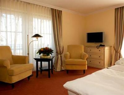 фото отеля Strandhotel Fontana Timmendorfer Strand