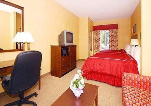 фото отеля Quality Suites Stratford