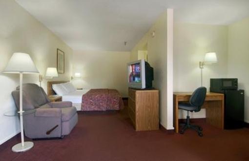 фото отеля Red Roof Inn Oklahoma City Airport Fairgrounds