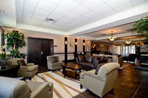 фото отеля BEST WESTERN PLUS Chocolate Lake Hotel