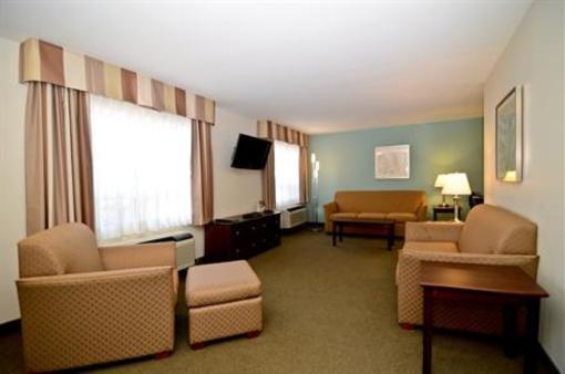 фото отеля BEST WESTERN PLUS Chocolate Lake Hotel