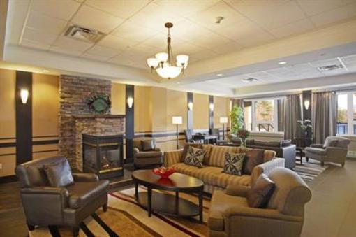 фото отеля BEST WESTERN PLUS Chocolate Lake Hotel