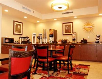 фото отеля La Quinta Inn & Suites JFK Airport