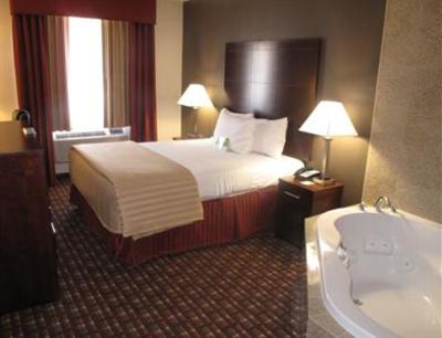 фото отеля La Quinta Inn & Suites JFK Airport