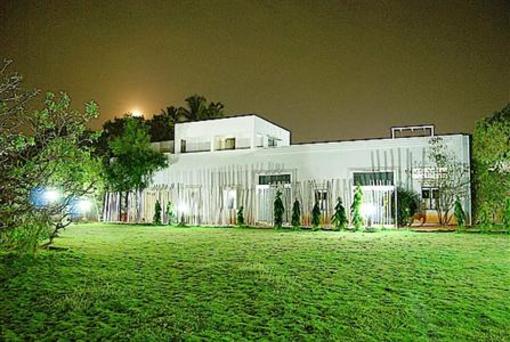 фото отеля Poppys Hotel