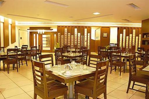 фото отеля Poppys Hotel
