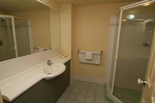 фото отеля Blue Water Bay Apartments Gold Coast