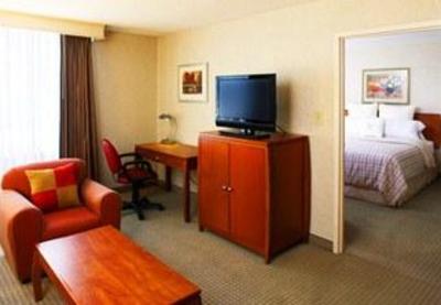 фото отеля Four Points by Sheraton Charlotte