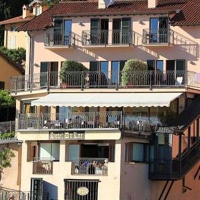 фото отеля Hotel Du Lac Varenna