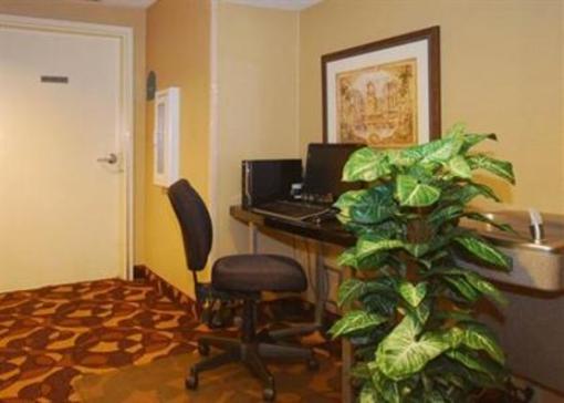 фото отеля MainStay Suites Chattanooga
