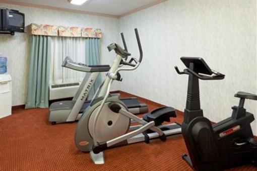 фото отеля Holiday Inn Express North Huntingdon