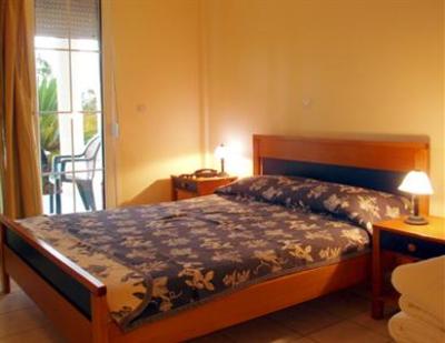 фото отеля Garbis Villas