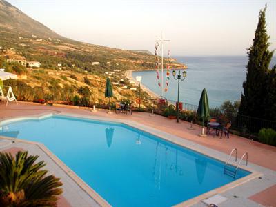 фото отеля Garbis Villas