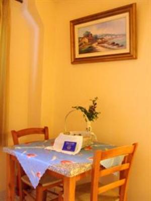 фото отеля Garbis Villas