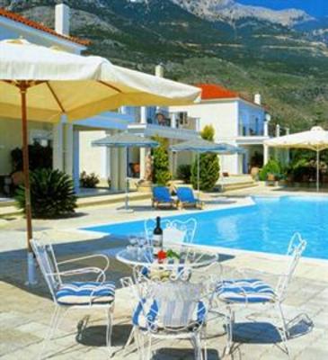 фото отеля Garbis Villas