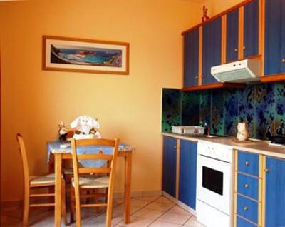 фото отеля Garbis Villas