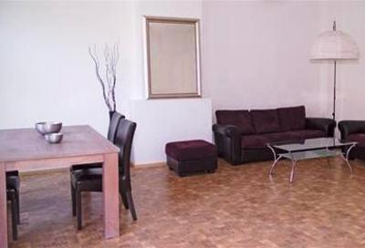 фото отеля Flower Market Apartment