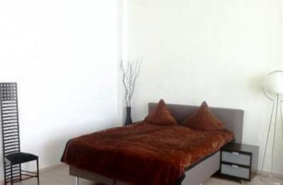 фото отеля Flower Market Apartment
