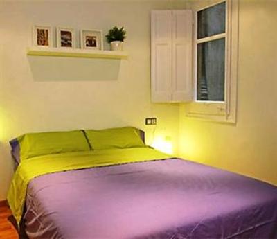 фото отеля Feelathome Gran Via Apartment Barcelona