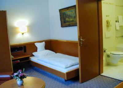 фото отеля Hotelwelt Kubler Karlsruhe