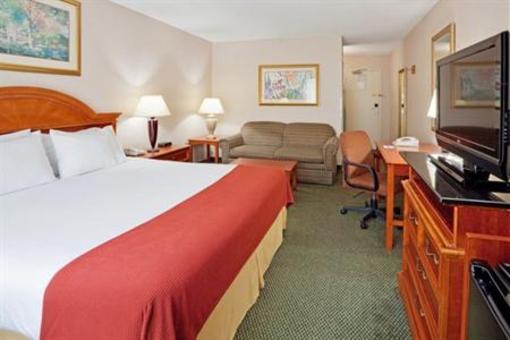 фото отеля Holiday Inn Express Poughkeepsie