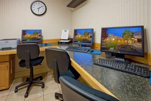 фото отеля Holiday Inn Express Poughkeepsie