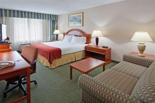 фото отеля Holiday Inn Express Poughkeepsie