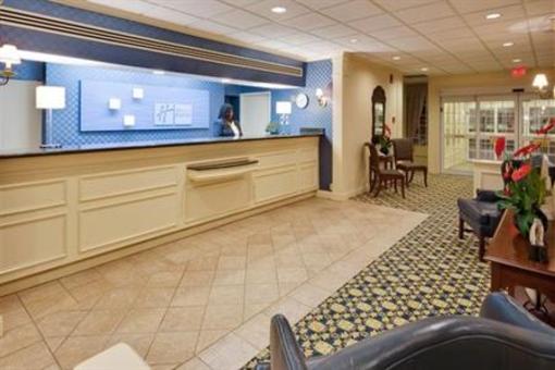 фото отеля Holiday Inn Express Poughkeepsie