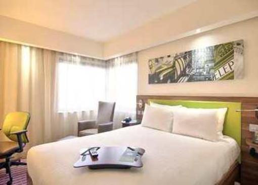 фото отеля Hampton by Hilton London Croydon