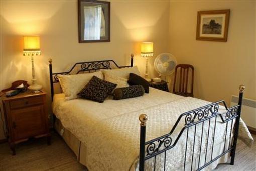 фото отеля Cornwall Cottage Bed & Breakfast