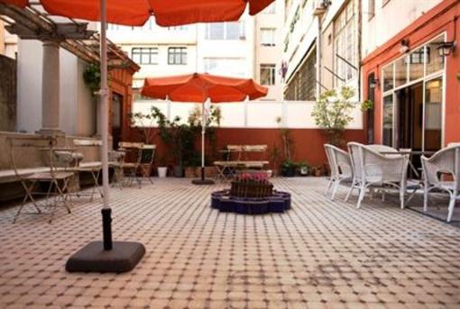 фото отеля Hostal Casa Gracia Barcelona